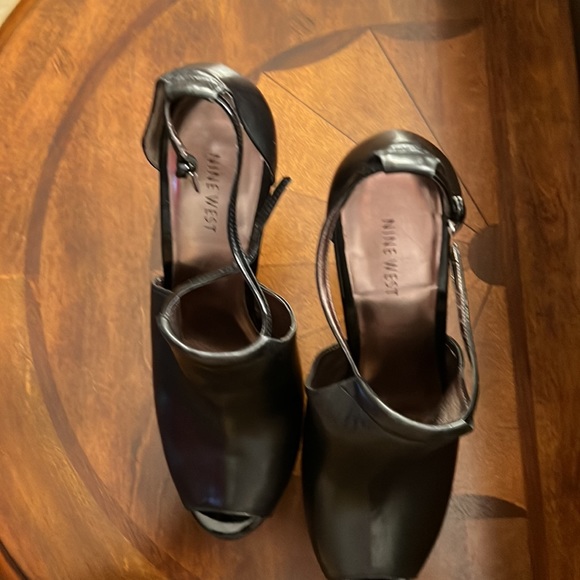 Brand: Nine West   Size: 10 - Picture 4 of 4